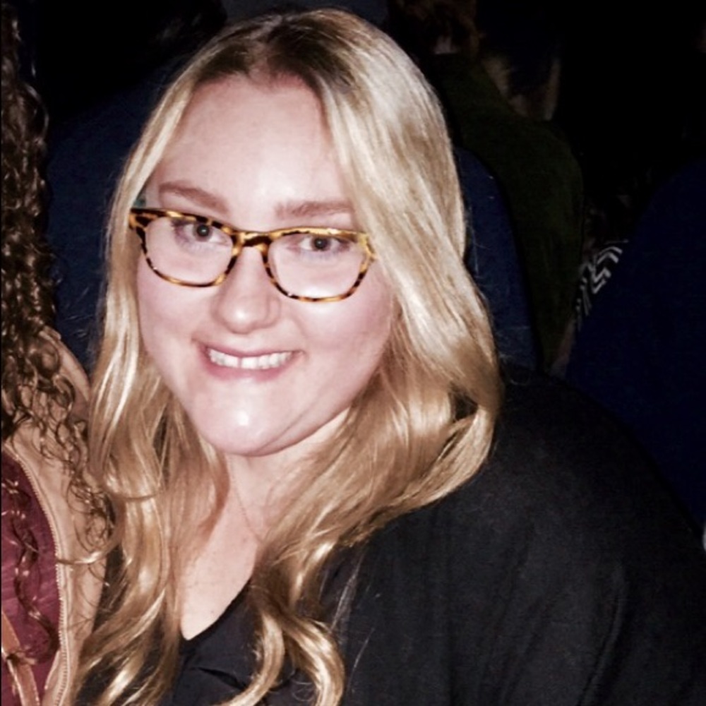 Meet your Posher, Averie